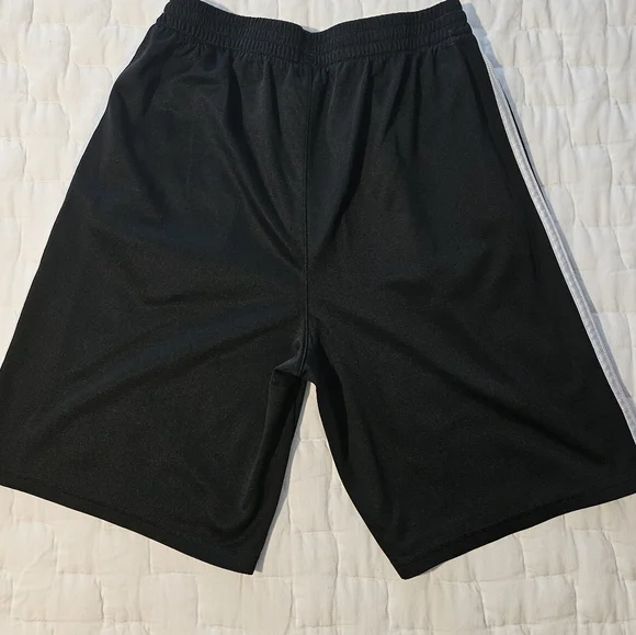 Youth Adidas Sport Short - Picture 2 of 3
